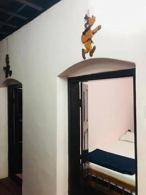 Neermathalam, A Traditional Kerala Tharavadu Palakkad