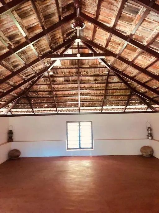 Holiday home Neermathalam, A Traditional Kerala Tharavadu Palakkad
