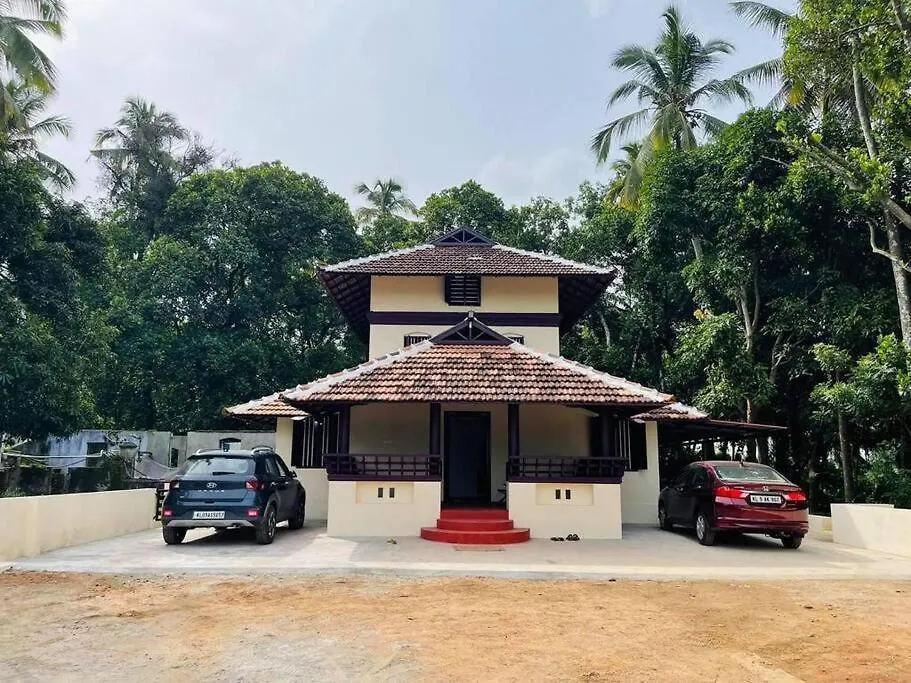 Neermathalam, A Traditional Kerala Tharavadu location